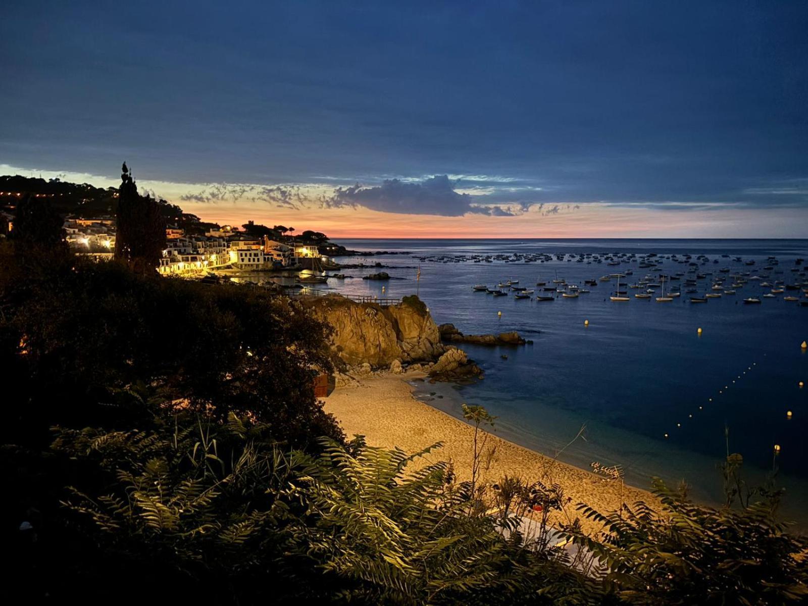 Apartamento Frente Al Mar En La Mejor Ubicacion De Calella Calella De Palafrugell Zewnętrze zdjęcie